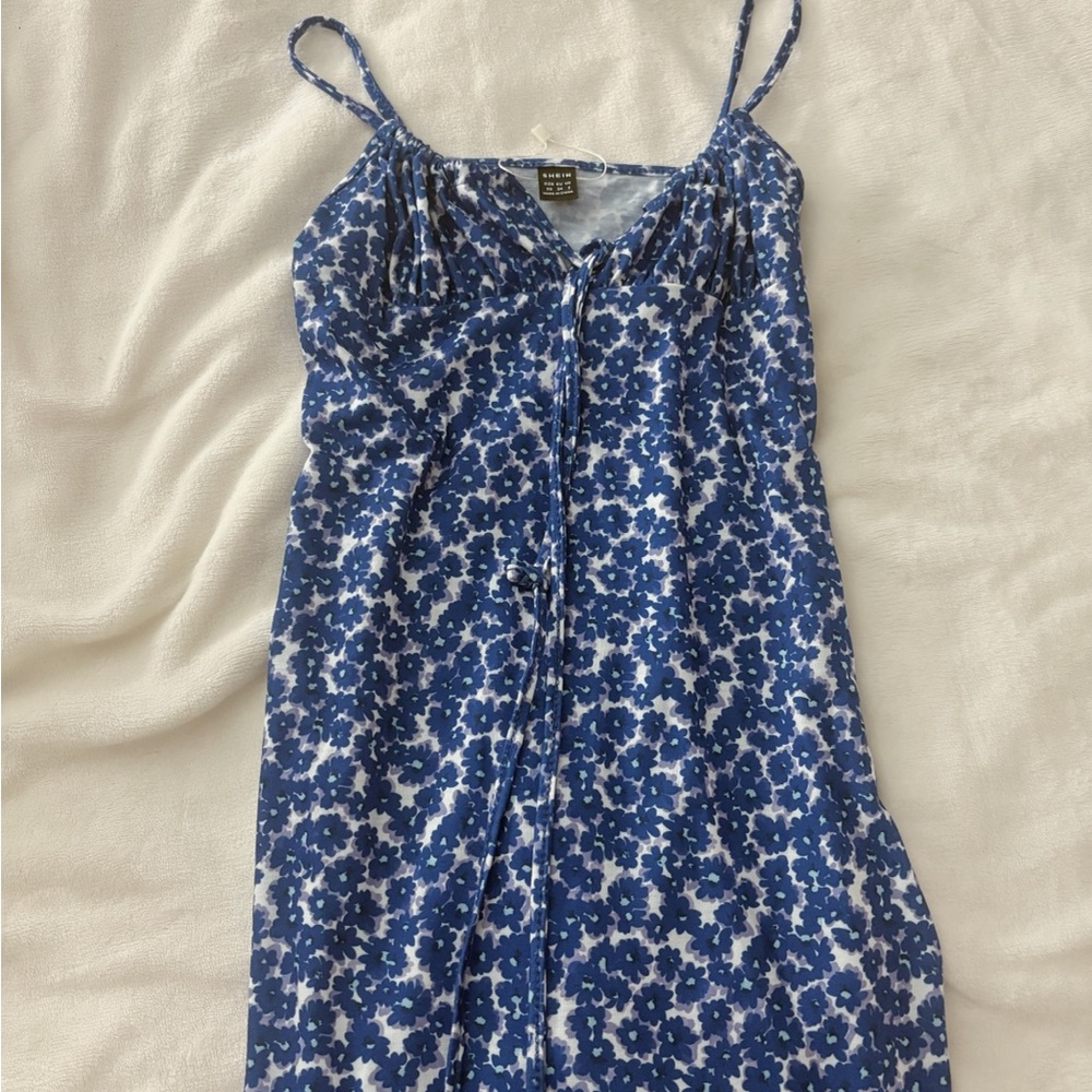 SHEIN Blue Floral Camisole Top